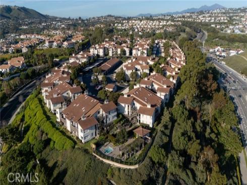 72 Corniche E Drive, Dana Point, CA