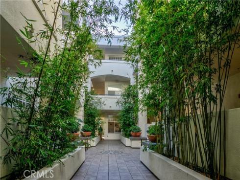 25422  Sea Bluffs Dr  103 , Dana Point, CA