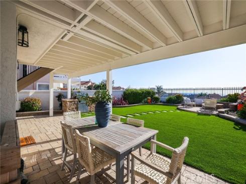 15  Santa Lucia  , Dana Point, CA