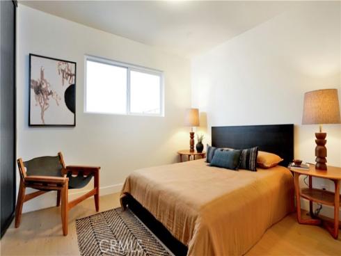 33042  Palo Alto  , Dana Point, CA