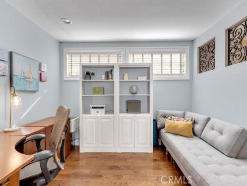 16  Saint John  , Dana Point, CA