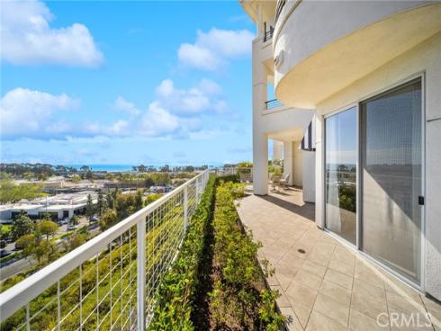 25422  Sea Bluffs  105  Drive, Dana Point, CA