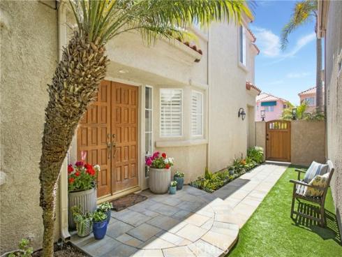 70  Saint Michael  , Dana Point, CA