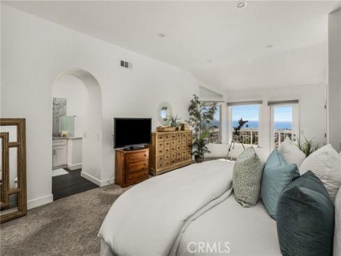 24444  Alta Vista Drive  19 , Dana Point, CA
