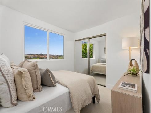 23294  Atlantis  , Dana Point, CA