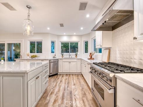 27 Palm Beach Court, Dana Point, CA