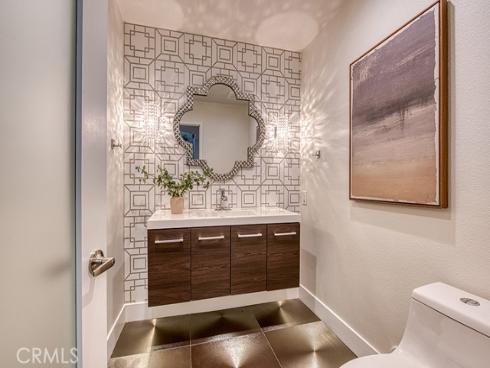27 Palm Beach Court, Dana Point, CA