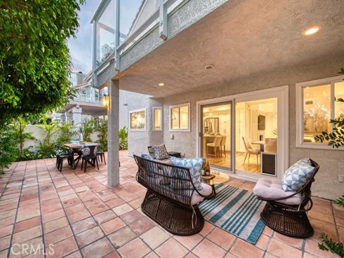 27 Palm Beach Court, Dana Point, CA