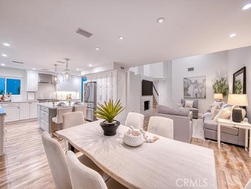 27 Palm Beach Court, Dana Point, CA