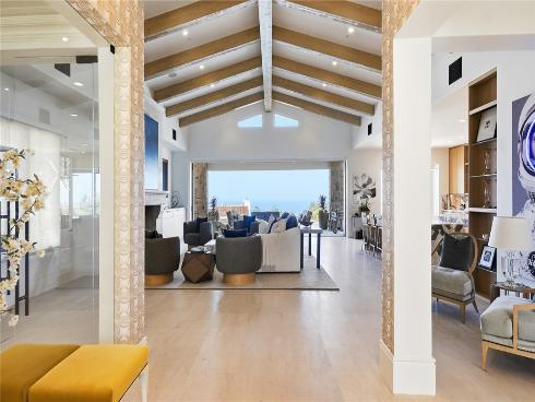 35 Shoreline , Dana Point, CA