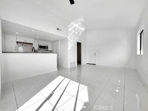 17333 Brookhurst D6 Street, Fountain Valley, CA