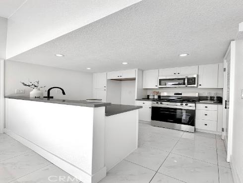 17333 Brookhurst D6 Street, Fountain Valley, CA