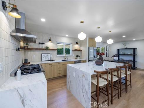 9792 La Arena Circle, Fountain Valley, CA