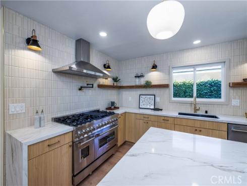 9792 La Arena Circle, Fountain Valley, CA