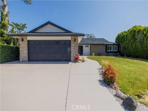 9792 La Arena Circle, Fountain Valley, CA