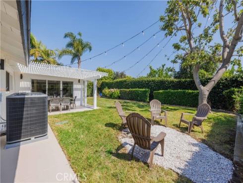 9792 La Arena Circle, Fountain Valley, CA