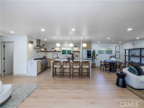 9792 La Arena Circle, Fountain Valley, CA