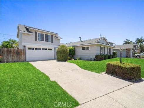 16660 Spruce Circle, Fountain Valley, CA