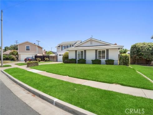 16660 Spruce Circle, Fountain Valley, CA
