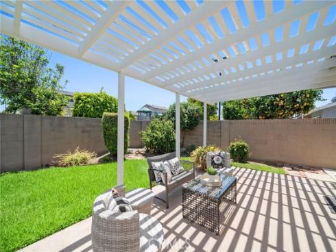 16660 Spruce Circle, Fountain Valley, CA