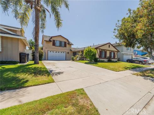 16789  Daisy   Avenue, Fountain Valley, CA