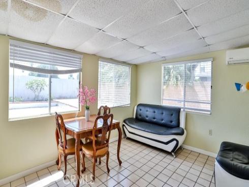 17475 Santa Lucia Street, Fountain Valley, CA