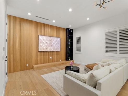 10413 Saint Anna Place, Fountain Valley, CA