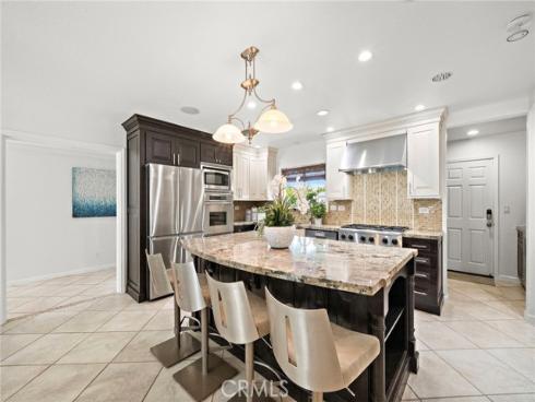 9168 El Azul Circle , Fountain Valley, CA