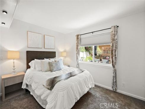 9168 El Azul Circle , Fountain Valley, CA