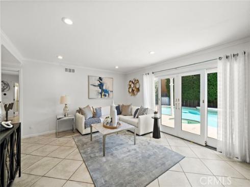 9168 El Azul Circle , Fountain Valley, CA