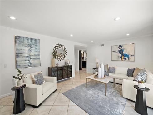 9168 El Azul Circle , Fountain Valley, CA