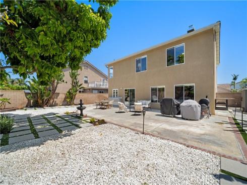 8787 Sunbird Avenue, Fountain Valley, CA