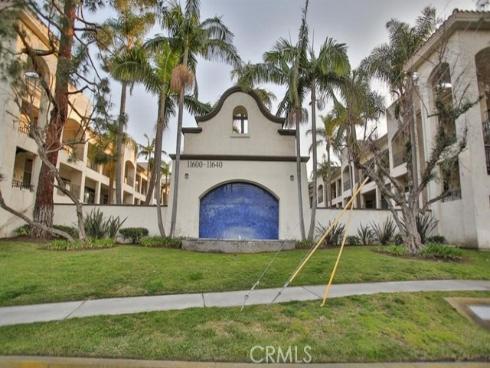 11620  Warner  624  Avenue, Fountain Valley, CA