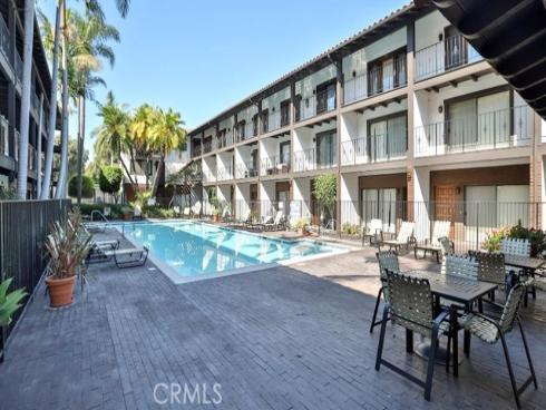 17200  Newhope  109  Street, Fountain Valley, CA