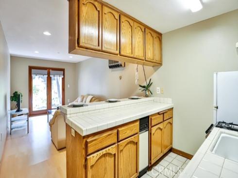 17200  Newhope  109  Street, Fountain Valley, CA