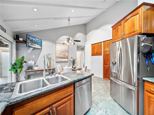 17349 Los Amigos Circle , Fountain Valley, CA