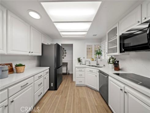 17384 Oak Street, Fountain Valley, CA