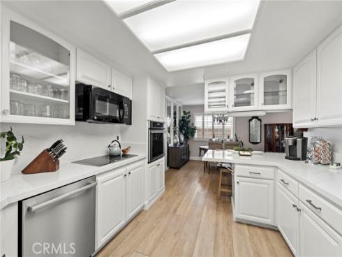 17384 Oak Street, Fountain Valley, CA