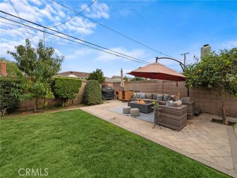 17384 Oak Street, Fountain Valley, CA