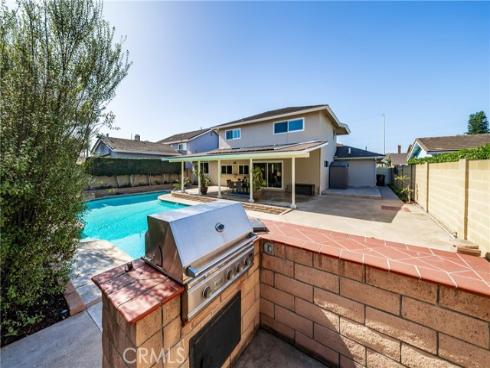 18540  Santa Cruz Circle  , Fountain Valley, CA