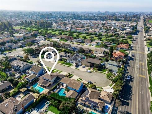 18540  Santa Cruz Circle  , Fountain Valley, CA