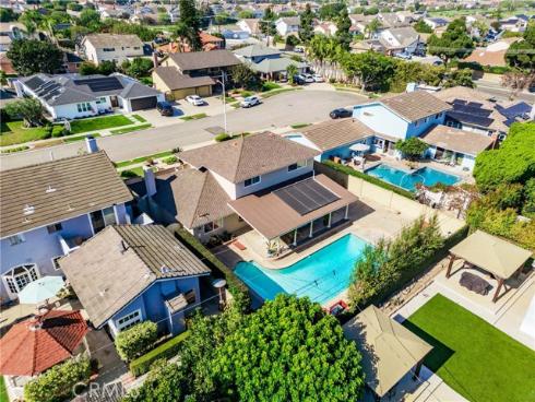 18540  Santa Cruz Circle  , Fountain Valley, CA