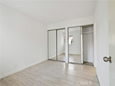 17333  Brookhurst  F2  Street, Fountain Valley, CA