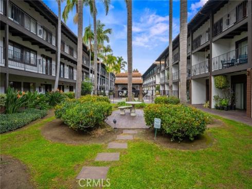 17200  Newhope  31 , Fountain Valley, CA