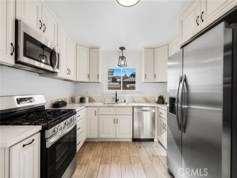 10484 Teal Circle, Fountain Valley, CA