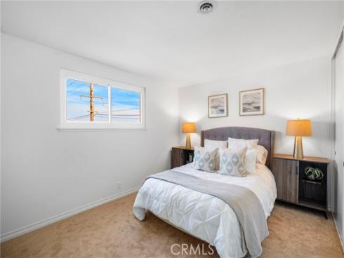 10484 Teal Circle, Fountain Valley, CA