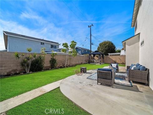 10484 Teal Circle, Fountain Valley, CA