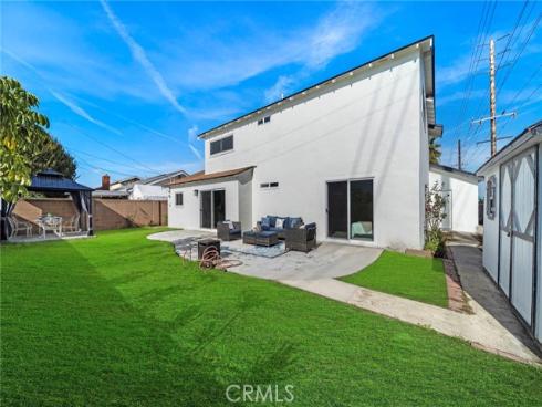 10484 Teal Circle, Fountain Valley, CA