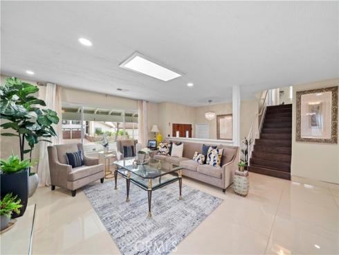 17807  Joshua   Circle, Fountain Valley, CA