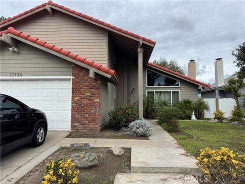 11735  Quartz  , Fountain Valley, CA